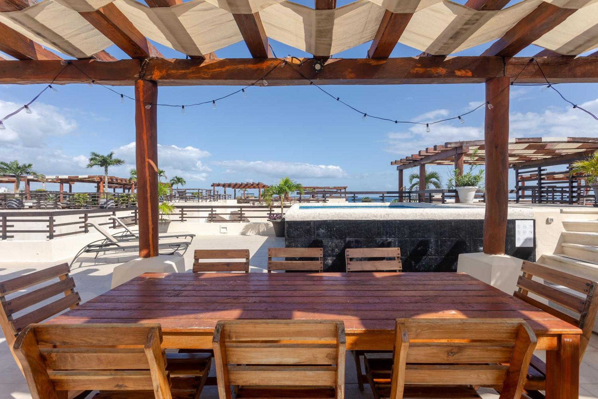 Holiday home Magnificent Oceanview Rooftop Lounge With Plunge Pool *