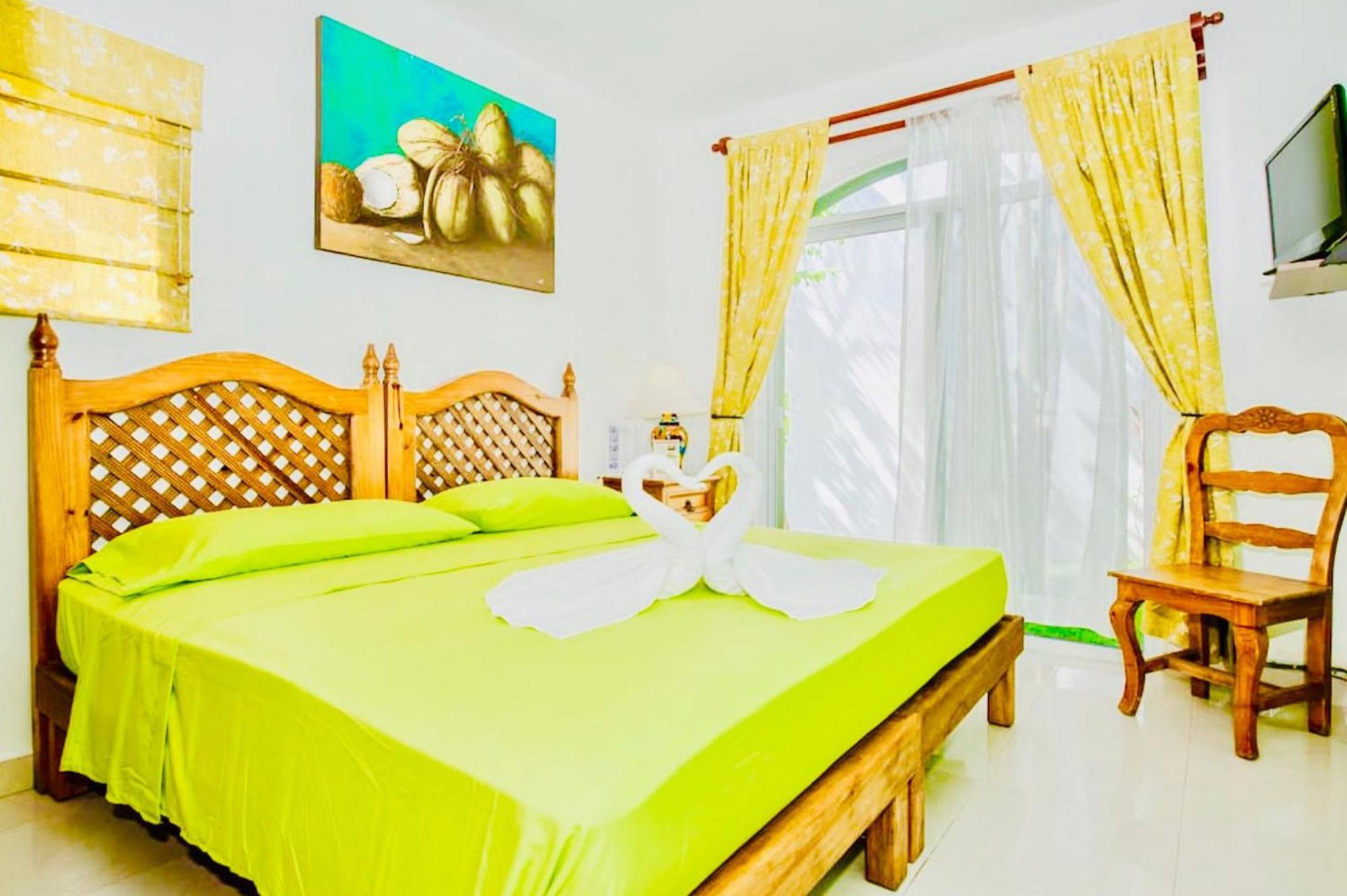 Gorgeous With Pool E7 Playacar Phase 2 Playa del Carmen
