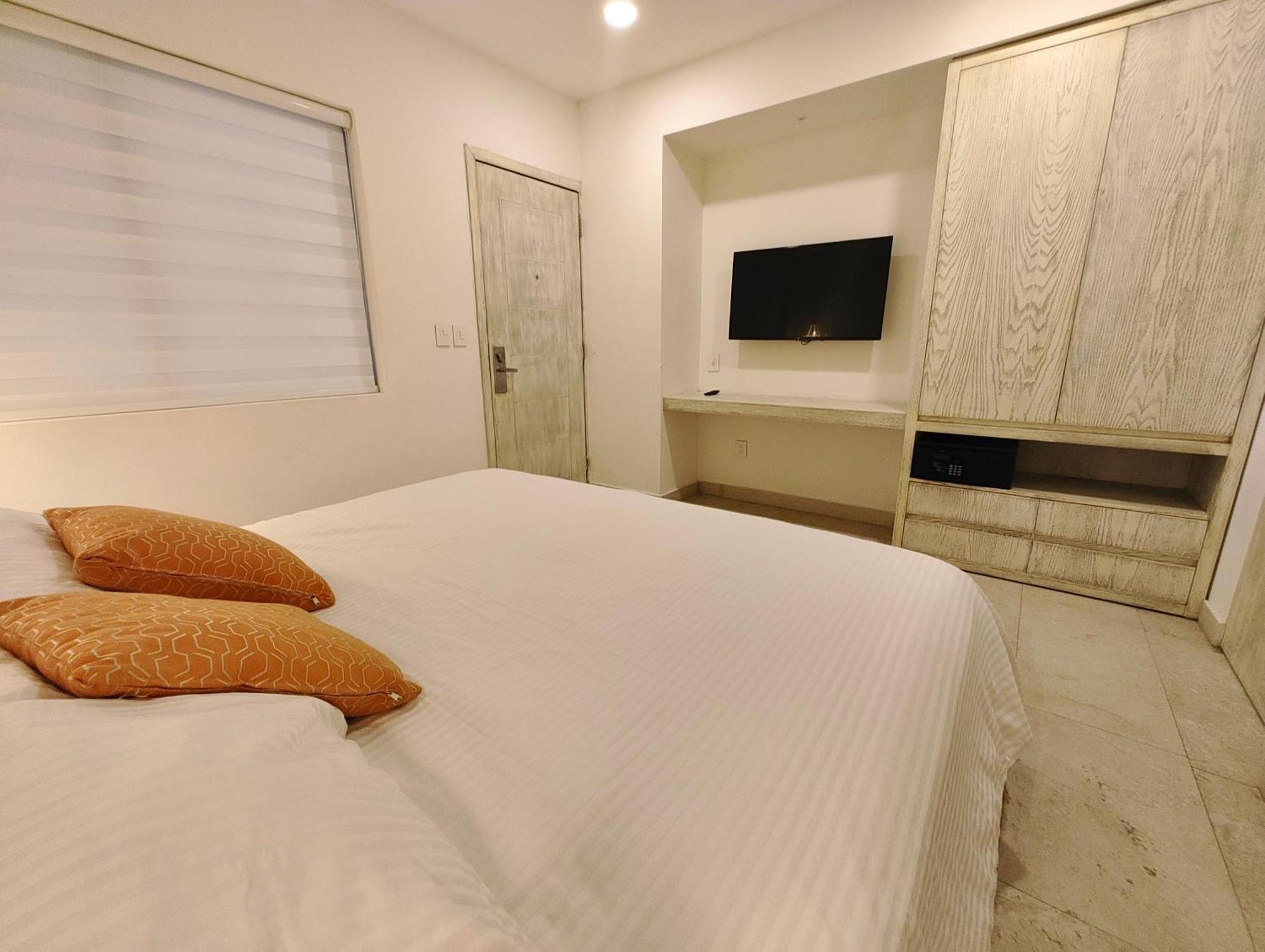 Awesome At Aldea Thai Beachfront Playa del Carmen