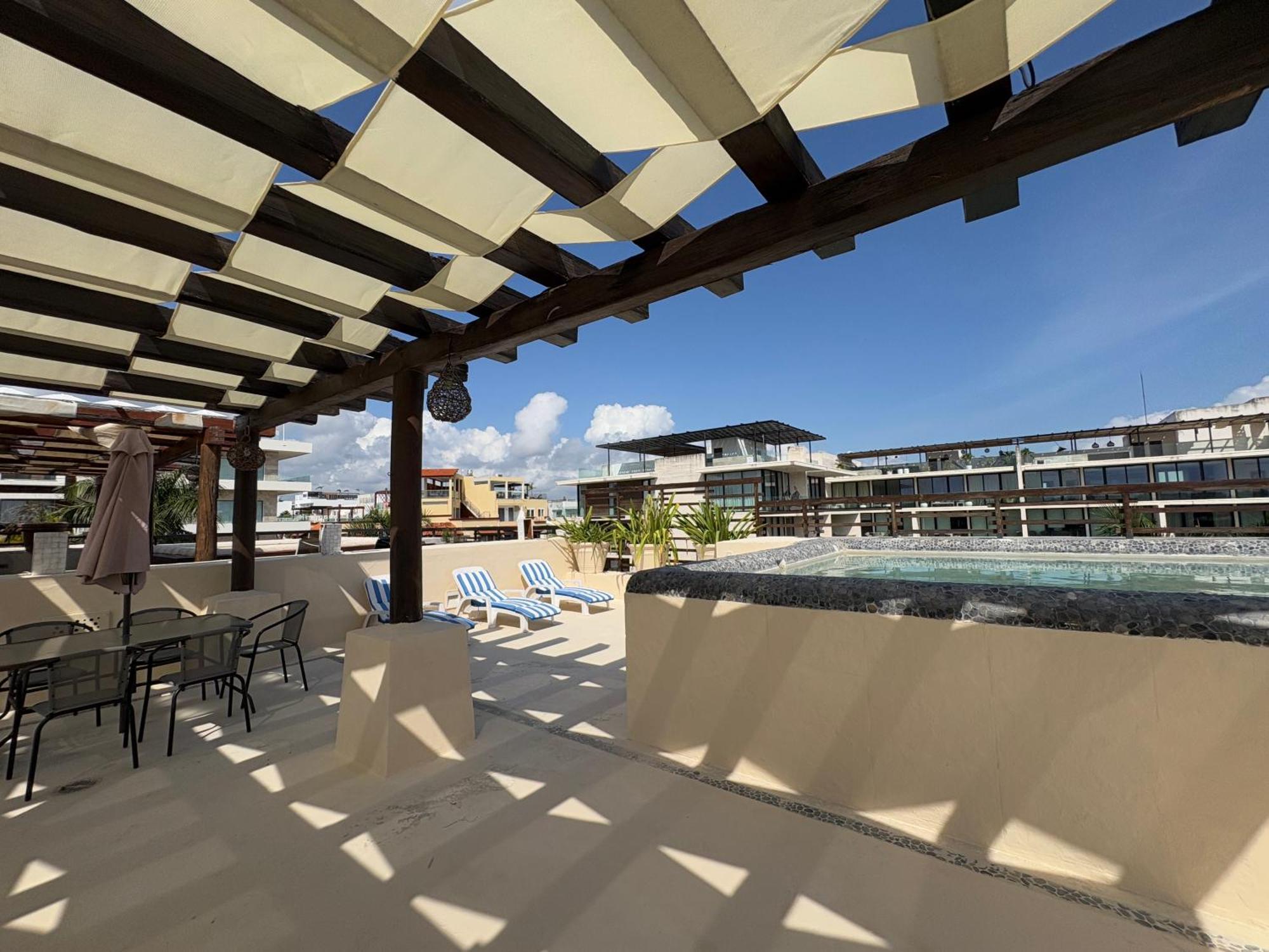 Awesome At Aldea Thai Beachfront Aparthotel *