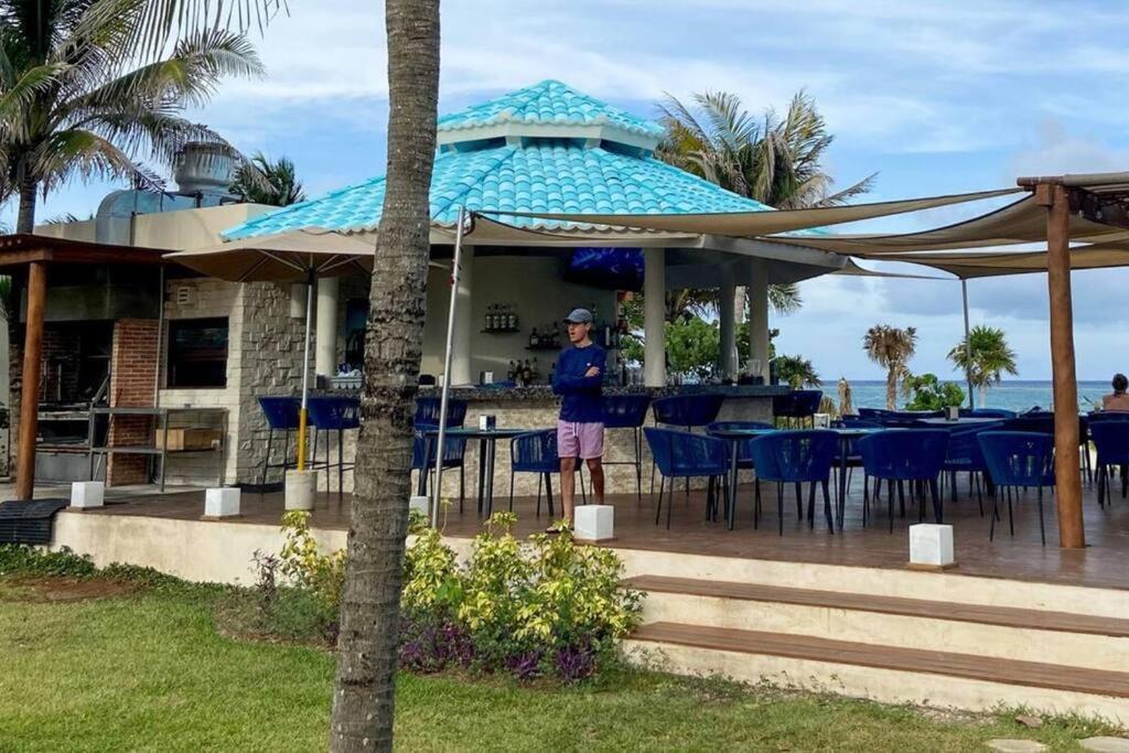 Mareazul Beachfront - Paraiso Apartment *