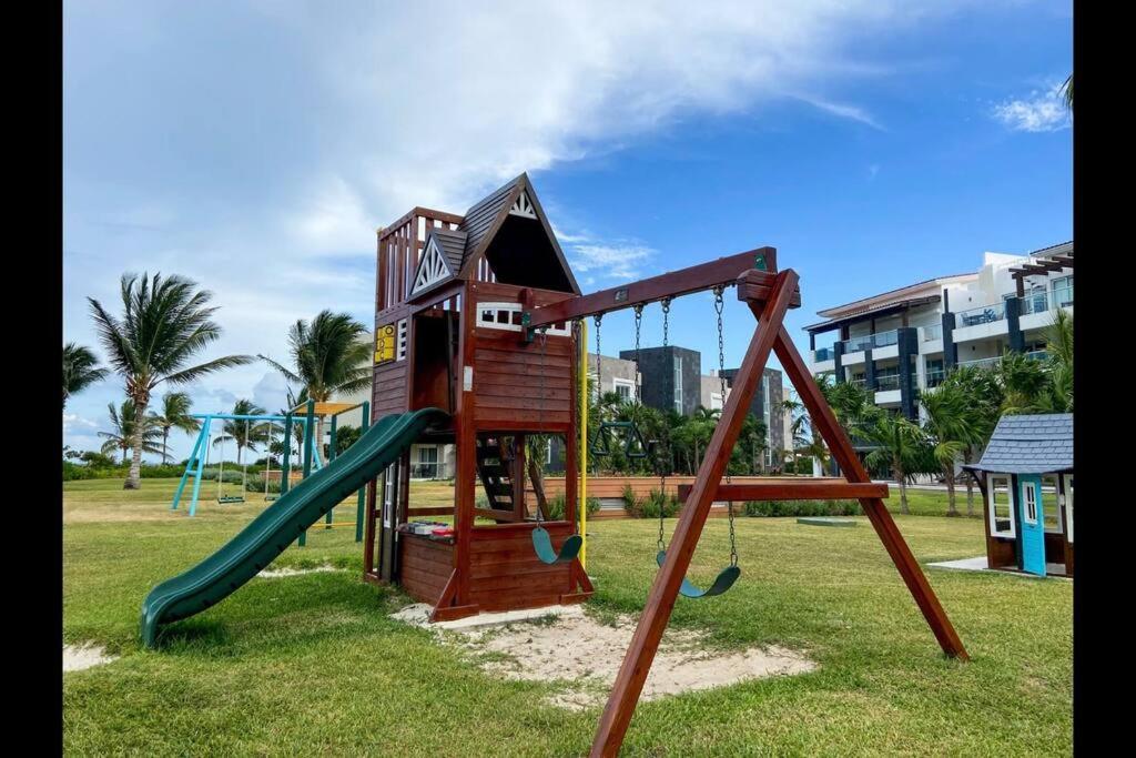 Mareazul Beachfront - Paraiso Apartment Playa del Carmen