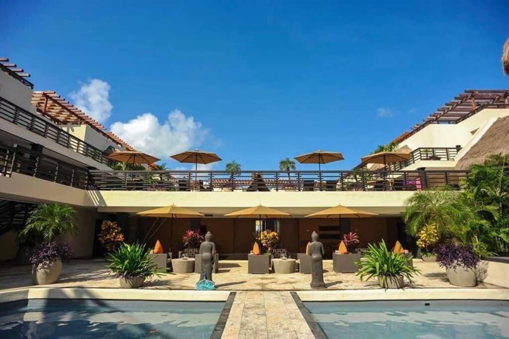 Appartement Beachfront Bliss: 2br/2ba Seaside Living *