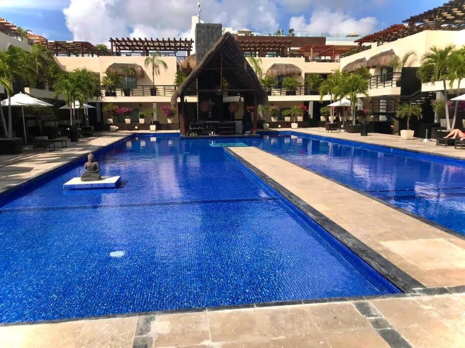 Appartement Beachfront Bliss: 2br/2ba Seaside Living *