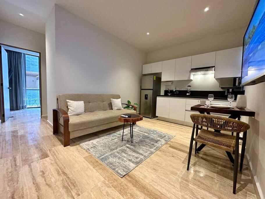 1br Beautiful -rooftop Pool With Stunning View Apartment Playa del Carmen