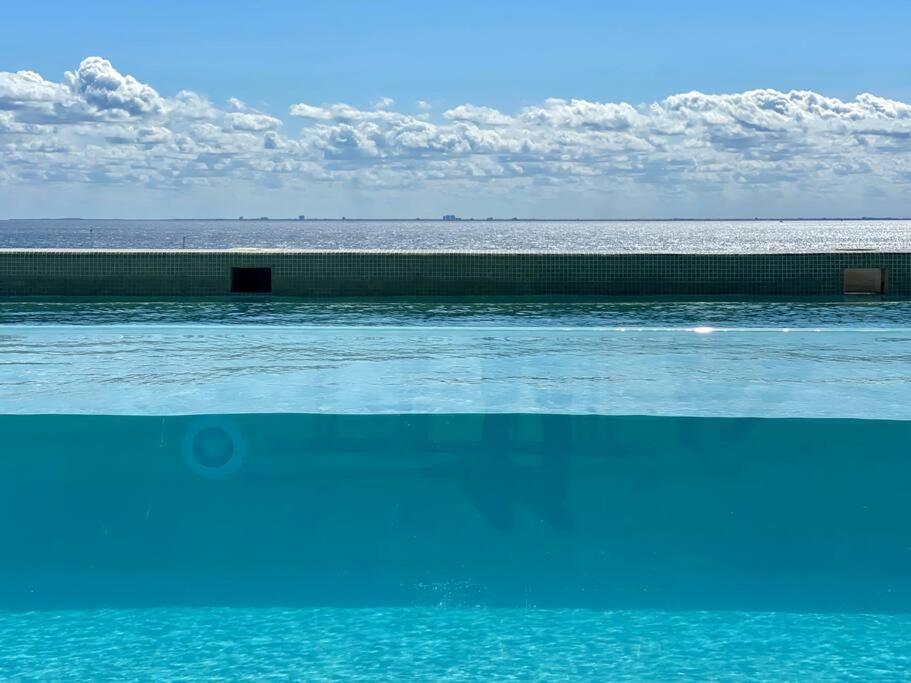 Apartment 1br Beautiful -rooftop Pool With Stunning View