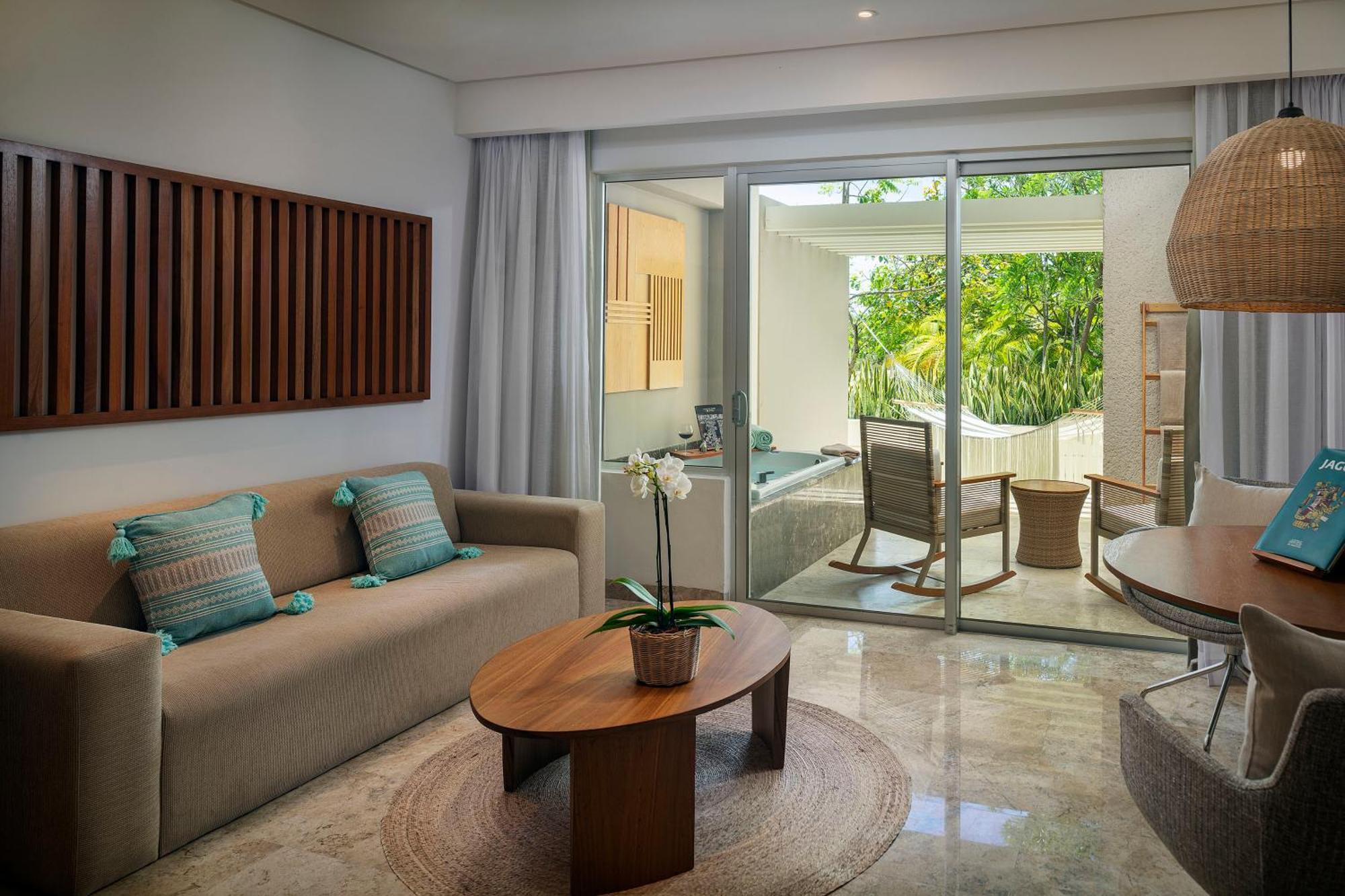 Paradisus La Perla (adults Only) Resort