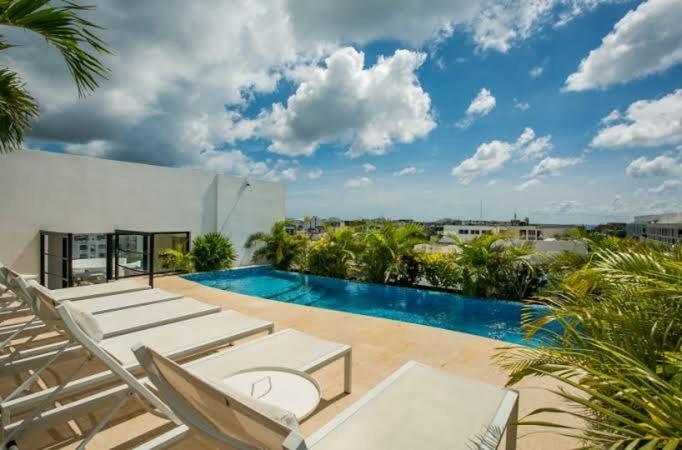 Menesse 38 Apartment