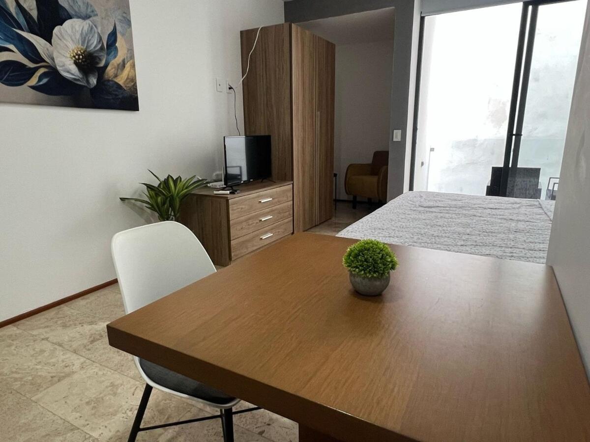 Menesse 38 Apartment