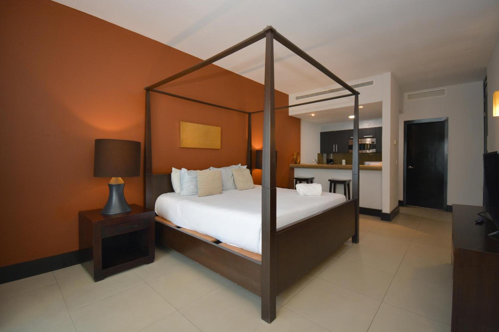 Awesome At Aldea Thai Beachfront Aparthotel
