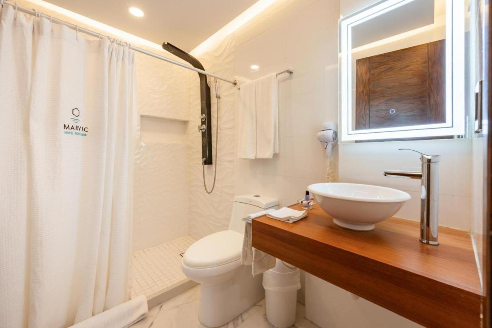 Collection O Marvic Hotel 4*