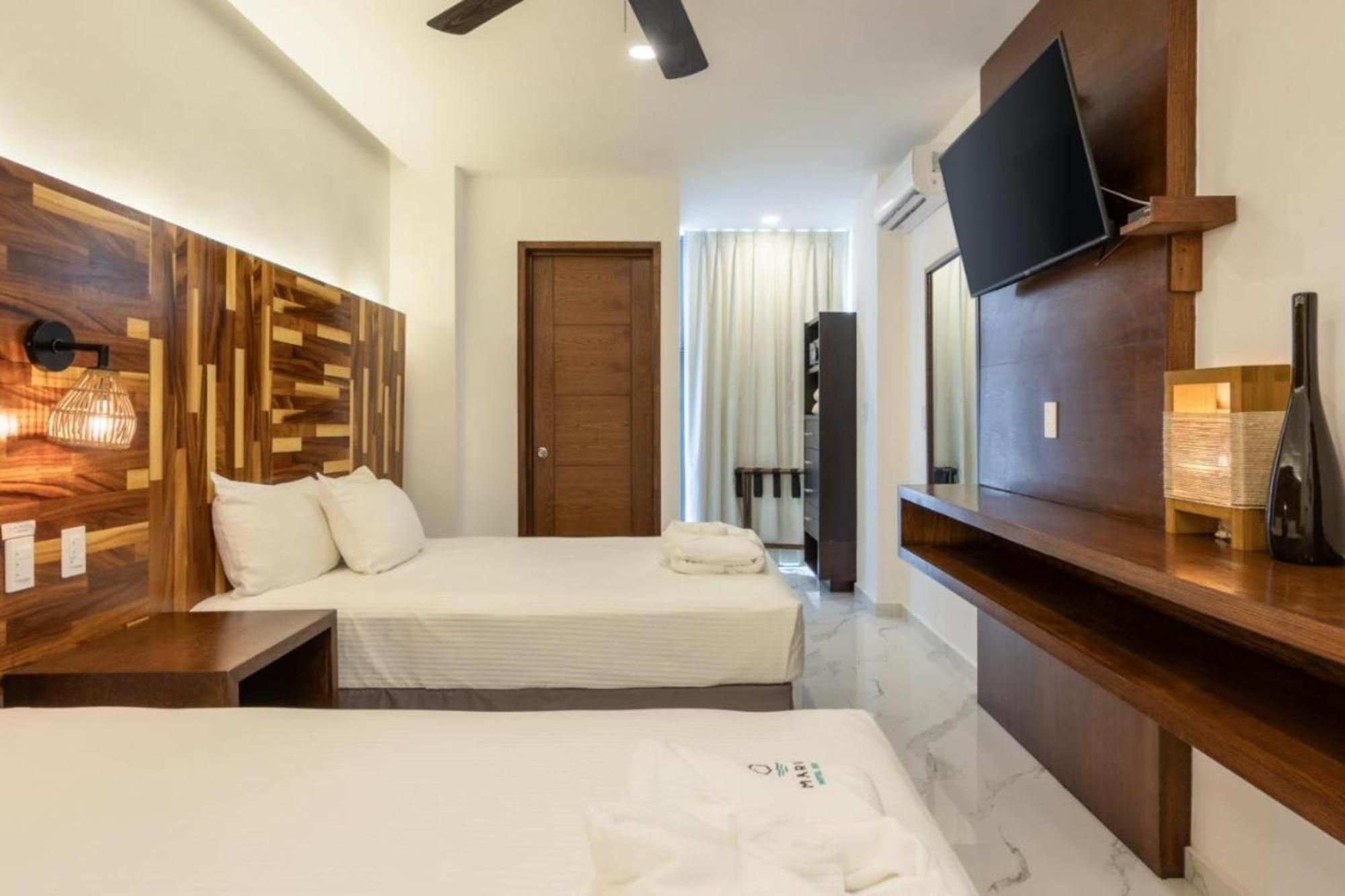 Collection O Marvic Hotel Playa del Carmen