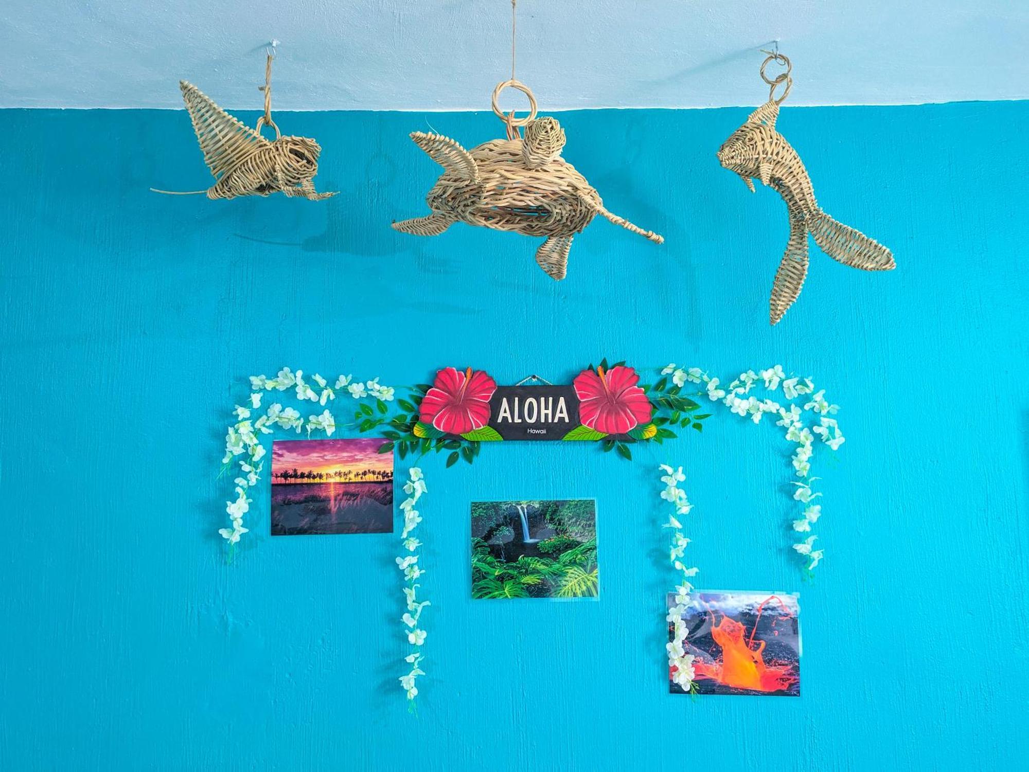 A5 Beachside Bliss Family Hawaiian Themed Quad Studio Kitchen Ac Apartment Playa del Carmen