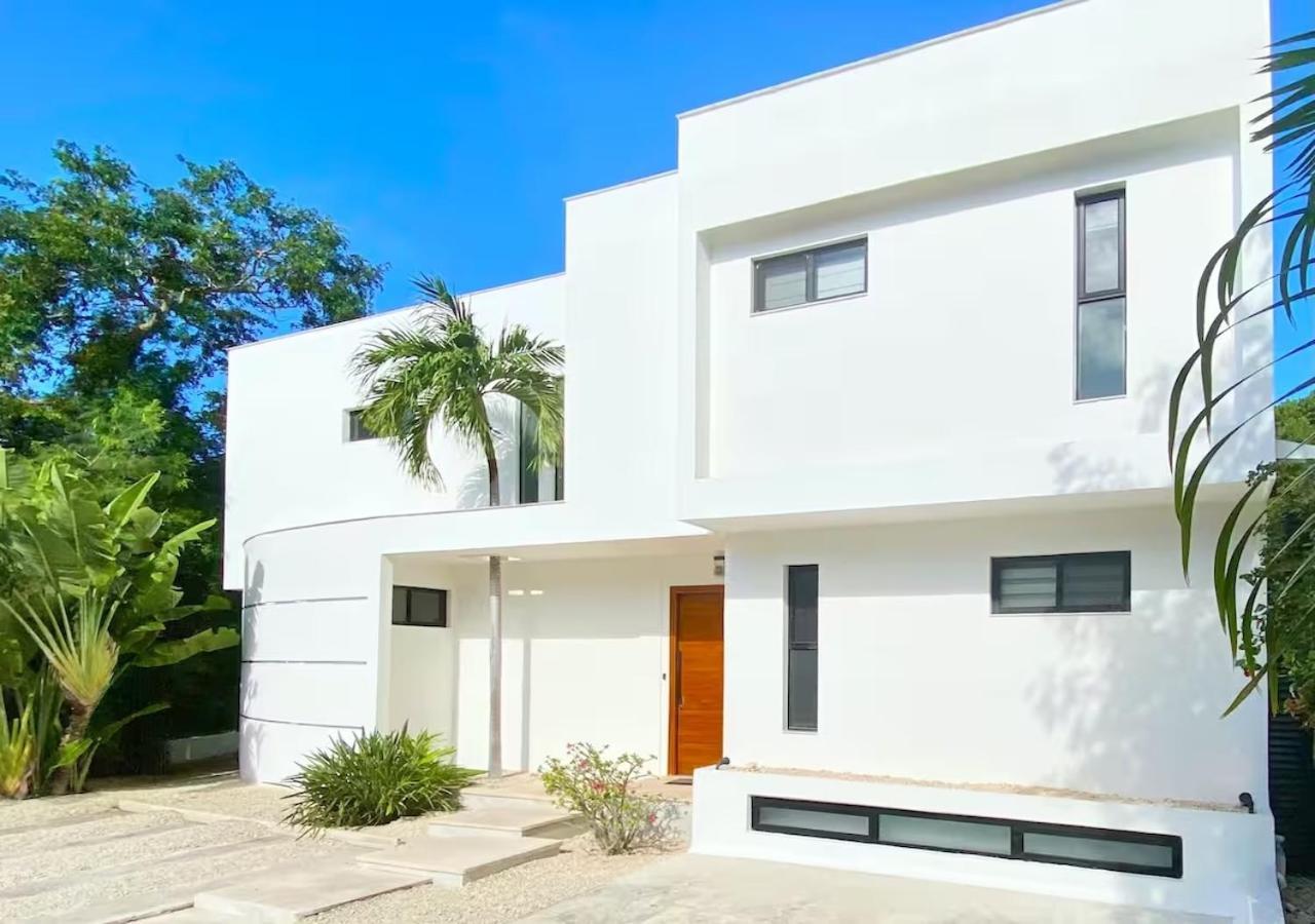Pearl, 5 Minutes Walk To The Private Villa *