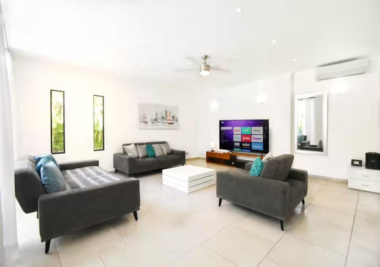 Villa Pearl, 5 Minutes Walk To The Private Playa del Carmen