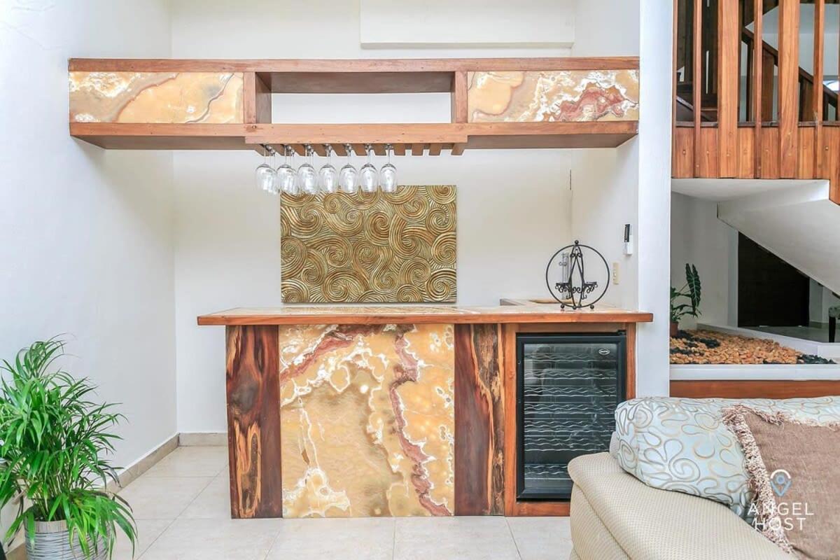 Villa With Private Pool & Large Garden In Playacar