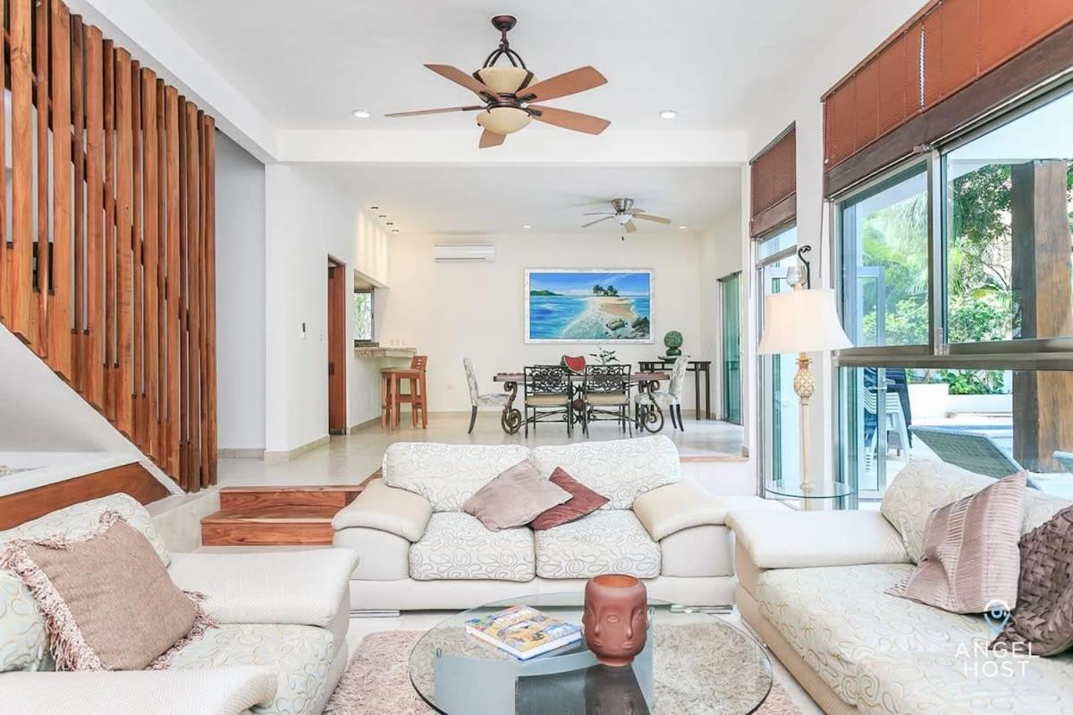 Villa With Private Pool & Large Garden In Playacar *