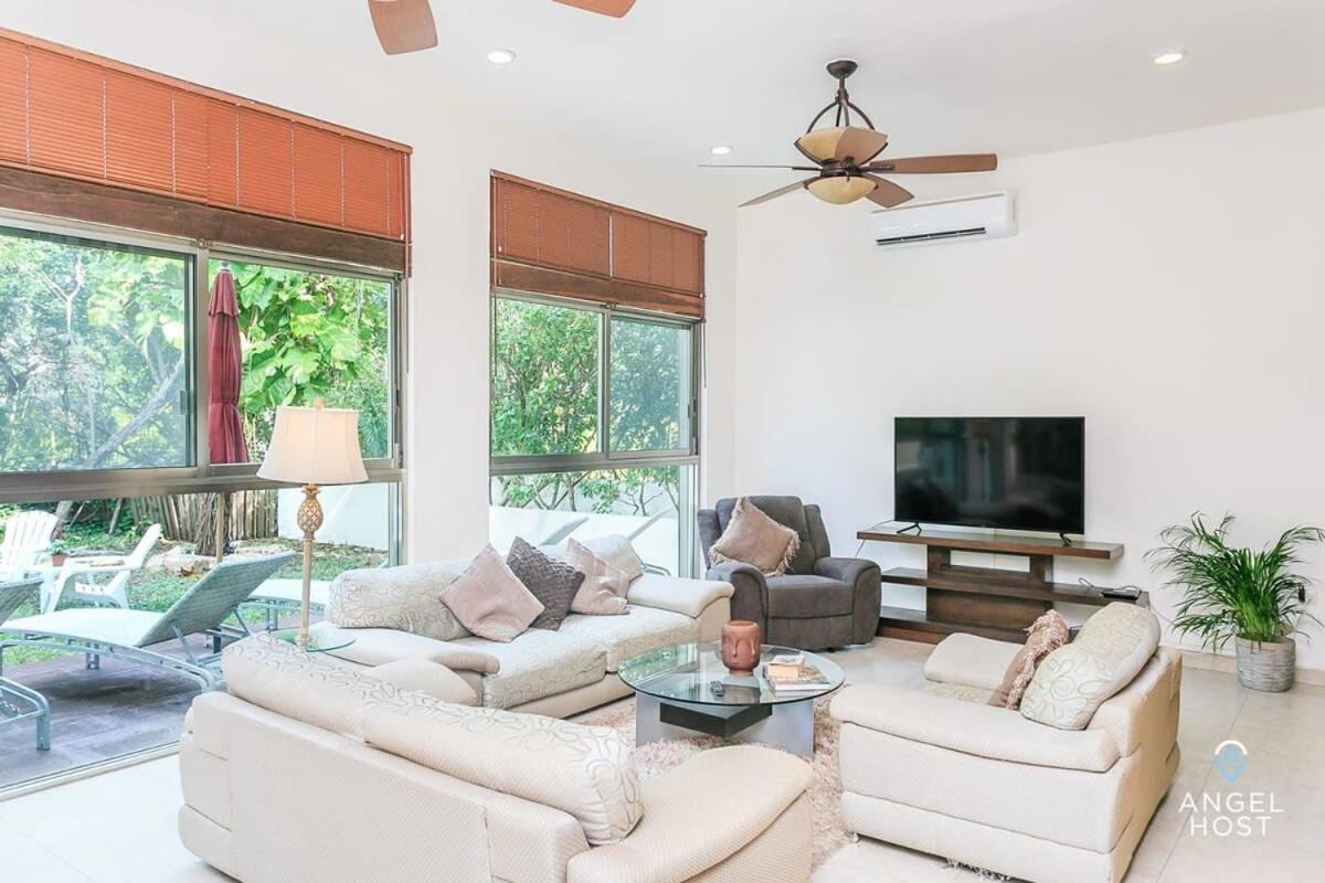 With Private Pool & Large Garden In Playacar *