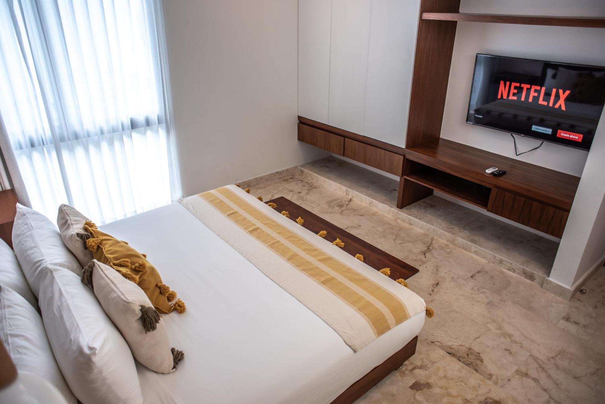 Anah La Quinta Aparthotel
