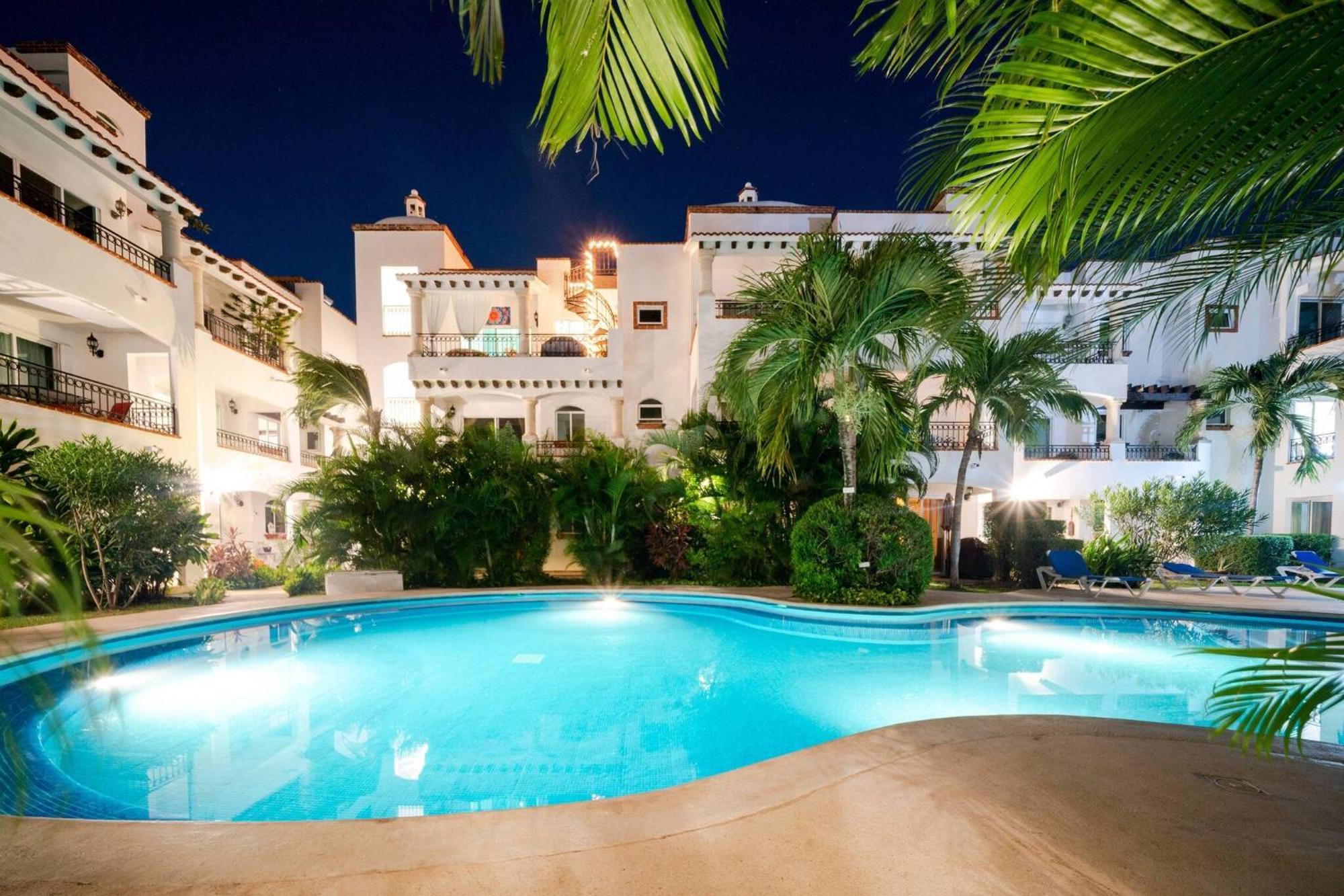 2 Bedroom- Tropical Oasis In The Heart Of - At Gaviotas Holiday home *