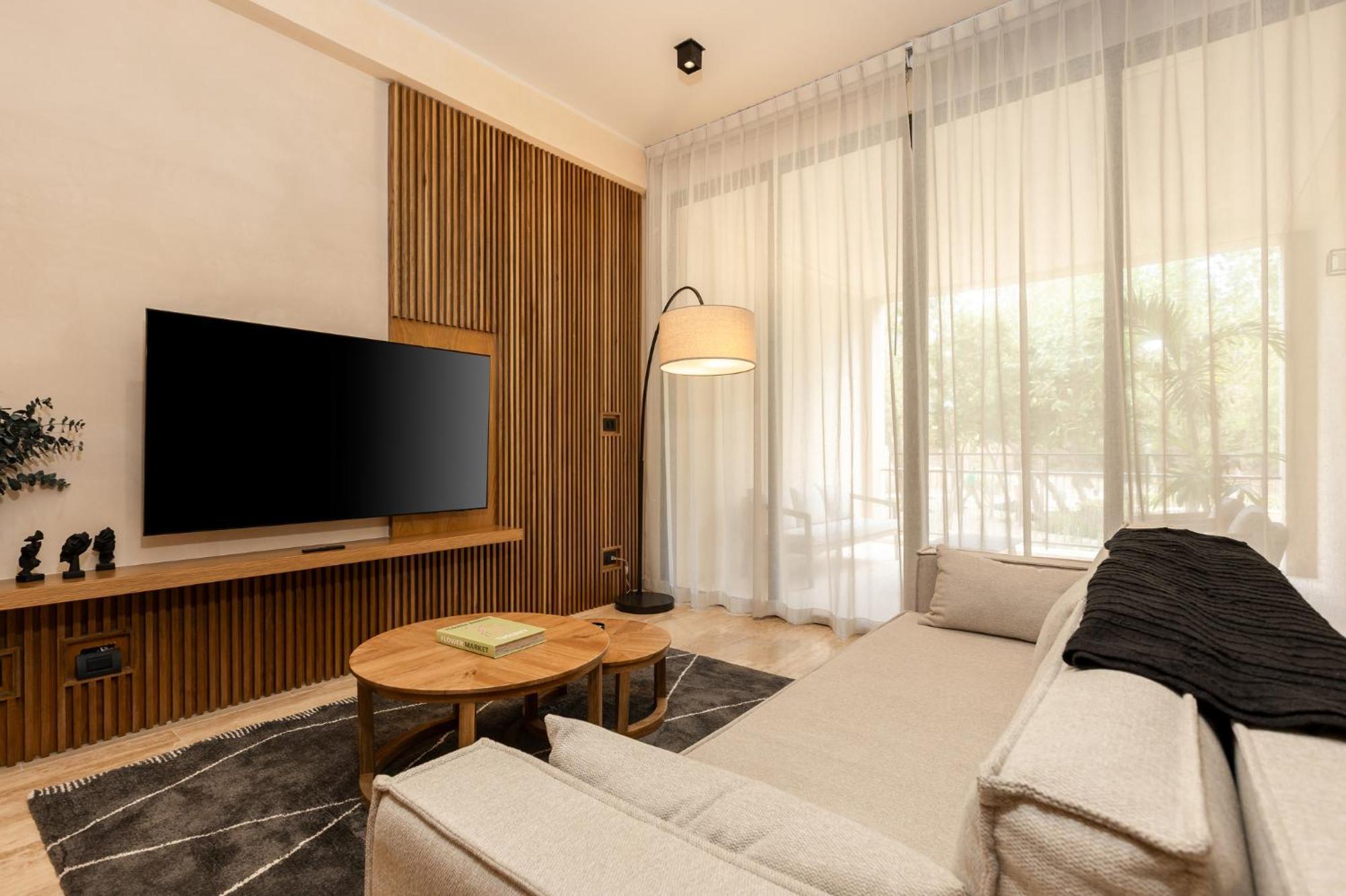 Lumina At The Village Luxury Residences In Corasol Appartement *