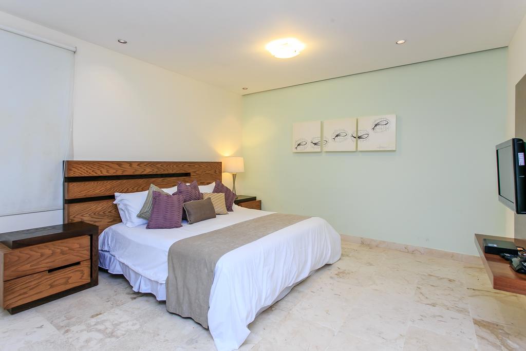 Apartment El123 Elements Condos 2 Bedroom Playa del Carmen
