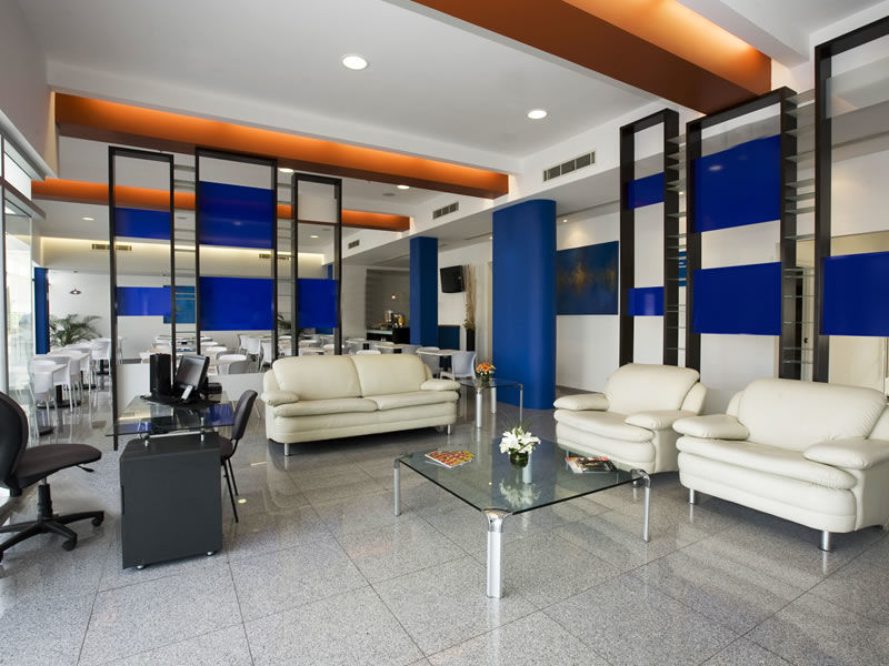 Hotel One