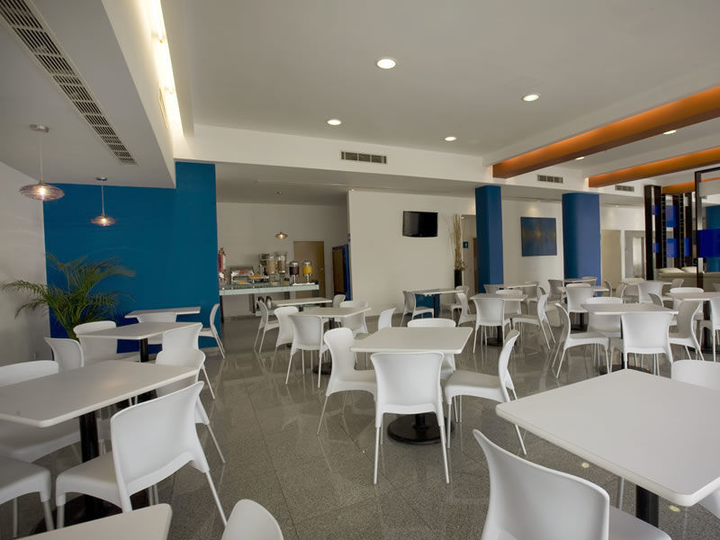 One Playa del Carmen