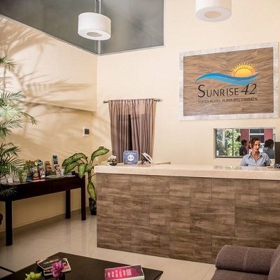 Sunrise 42 Hotel 3*