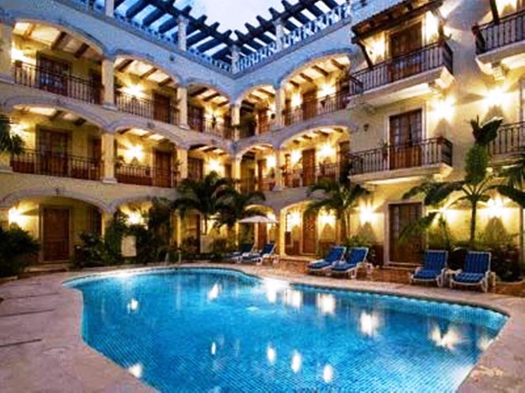 Hacienda Real Del Caribe 4*
