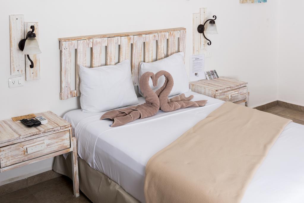 Coral Hotel 4*