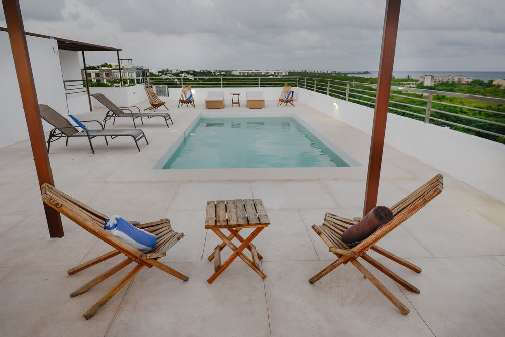 Encantada Aparthotel 3*