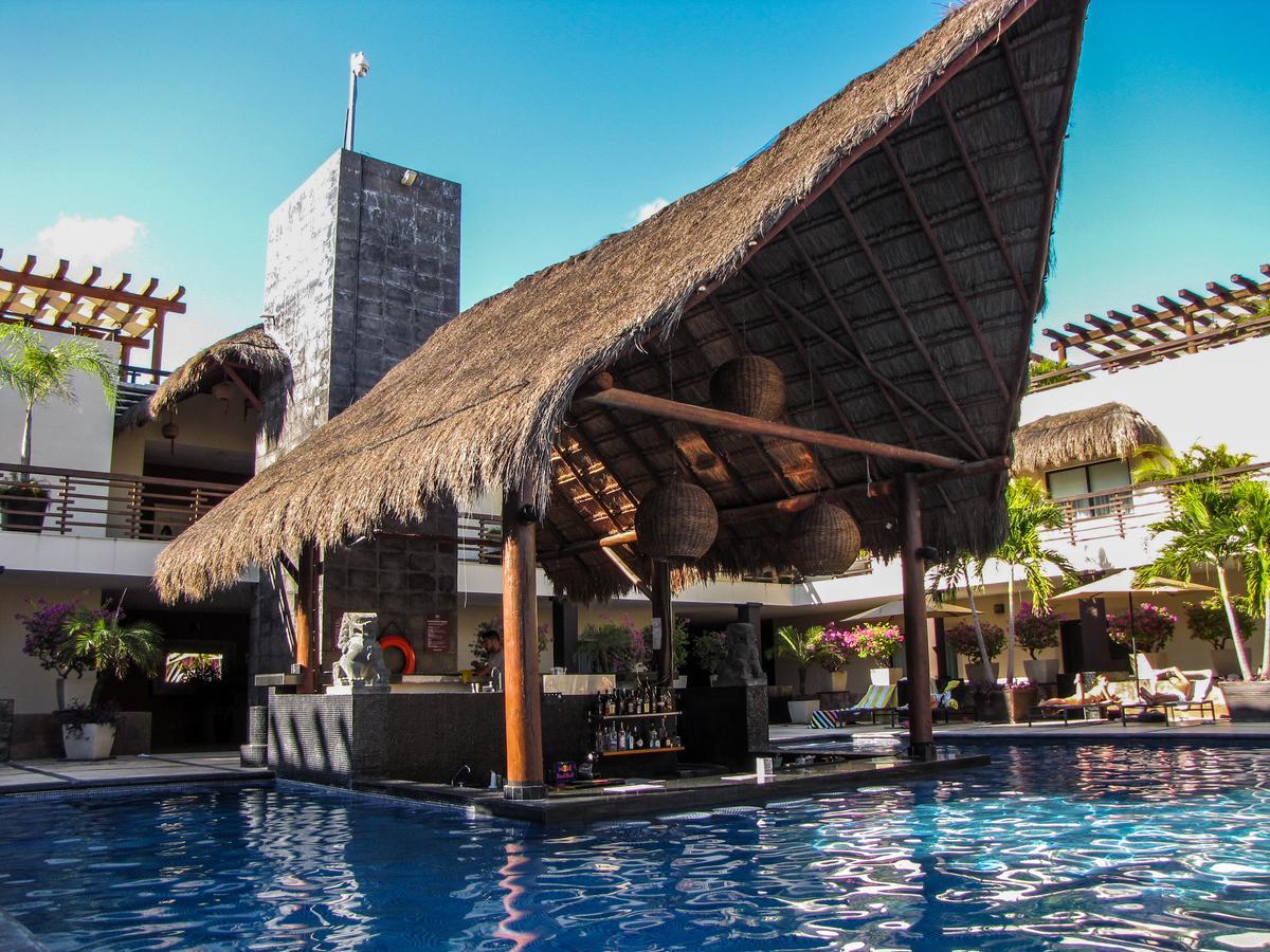 Aldea Thai By Blue Oceanfront Apartahotel 4*