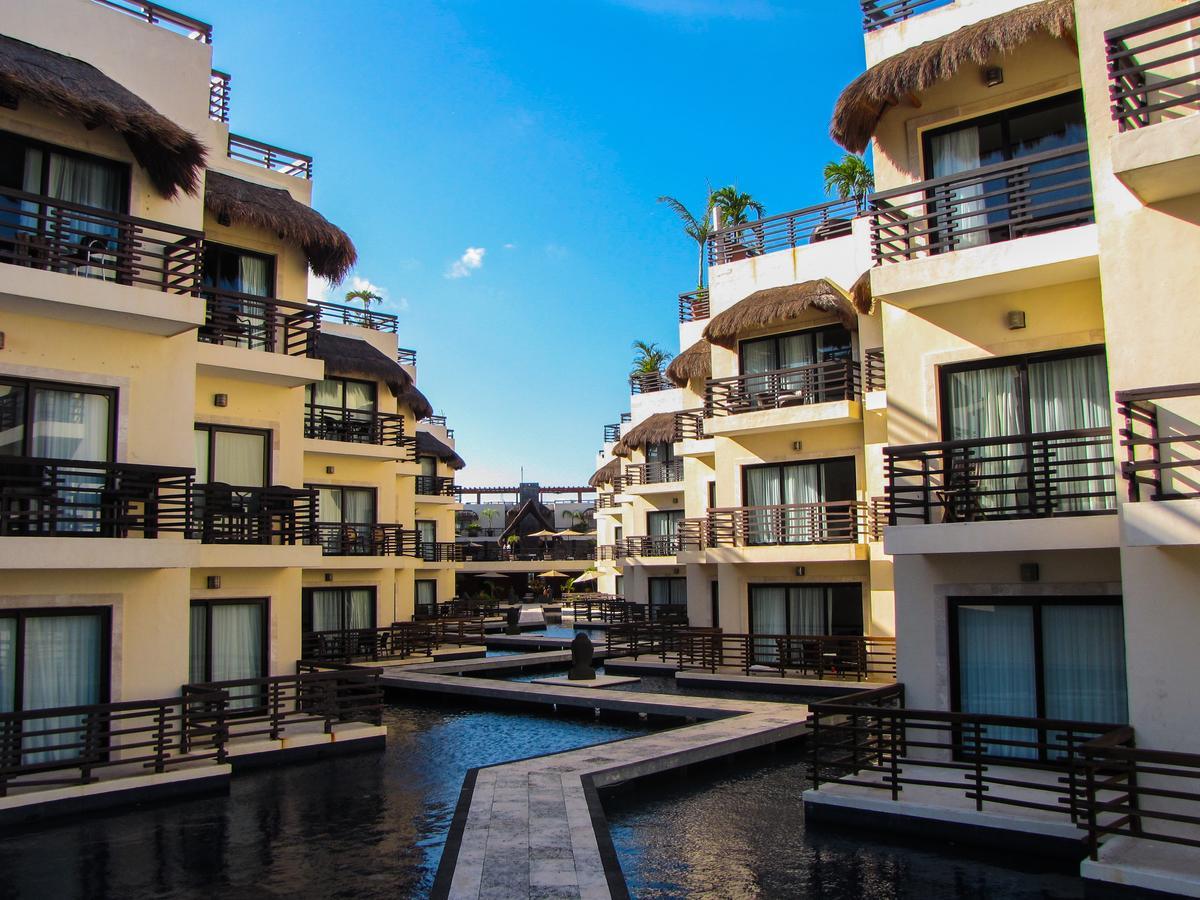 Apartahotel Aldea Thai By Blue Oceanfront 4*