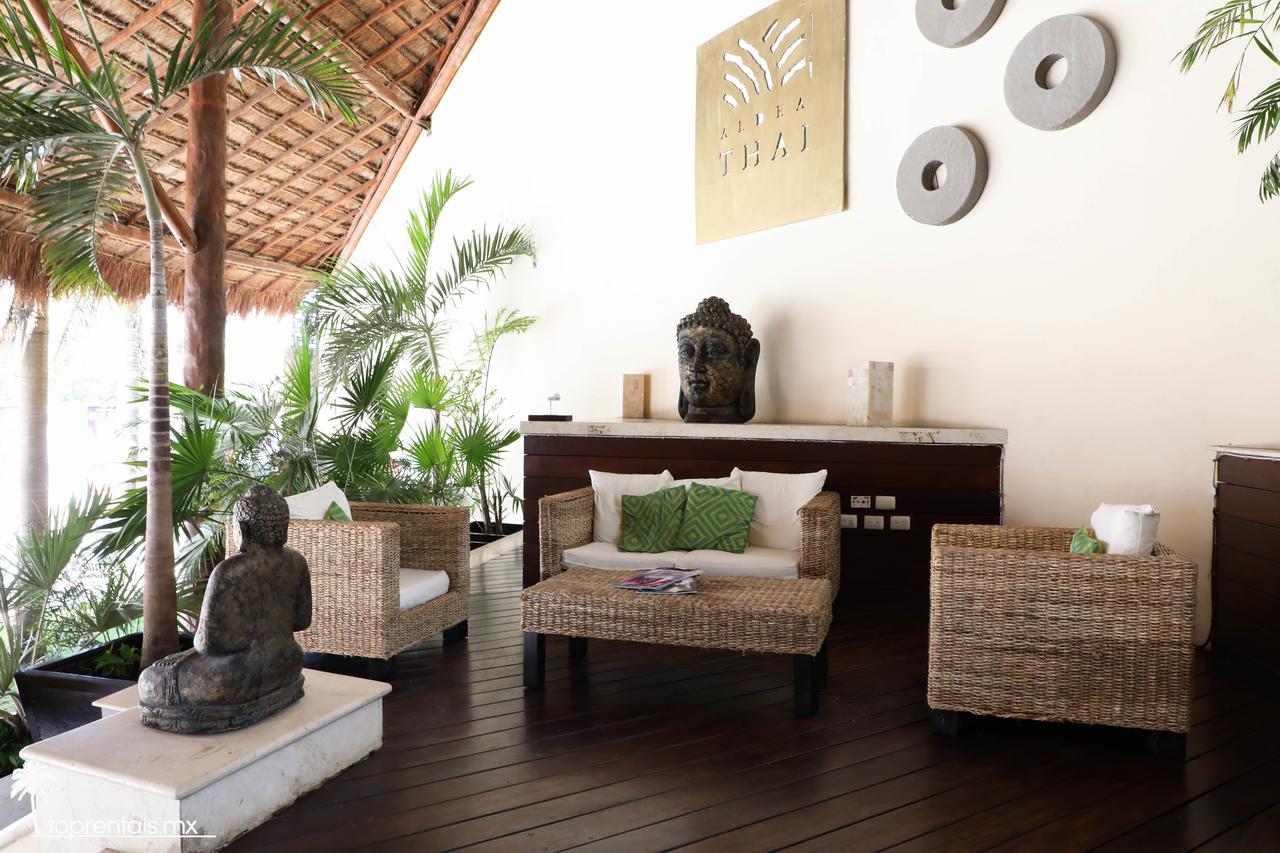 Aldea Thai By Blue Oceanfront Apartahotel 4*