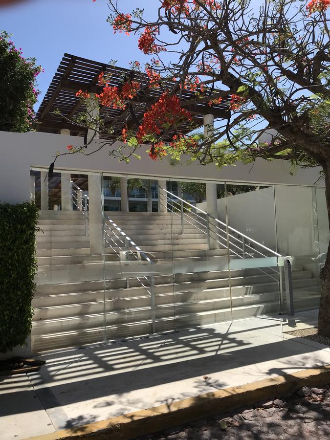 Magia Beachside Apartahotel