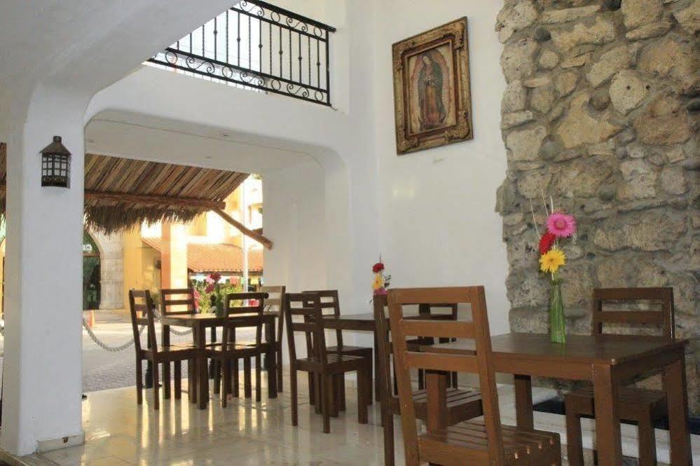 Hotel Ahava 3*