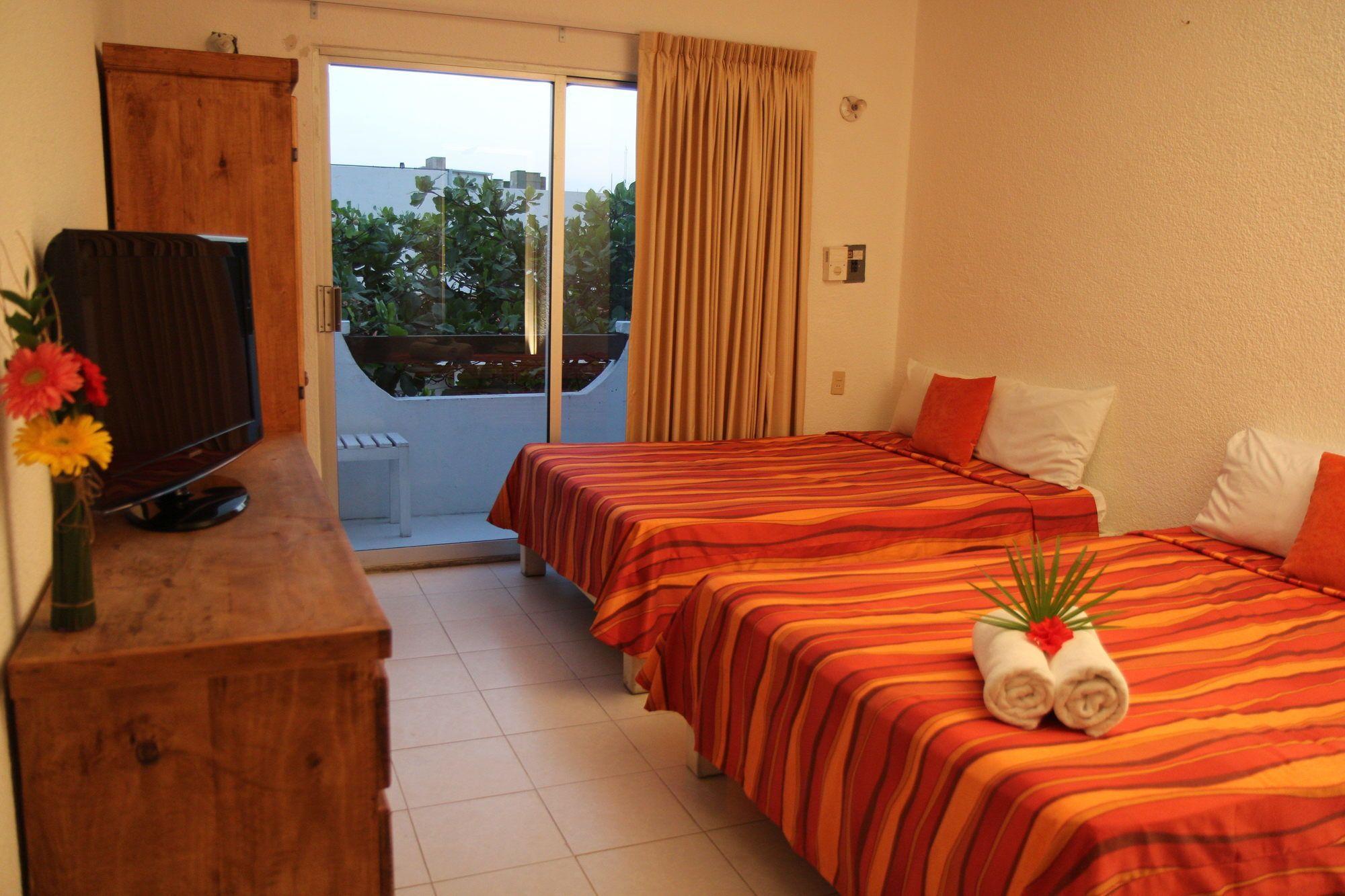 Ahava Hotel 3*