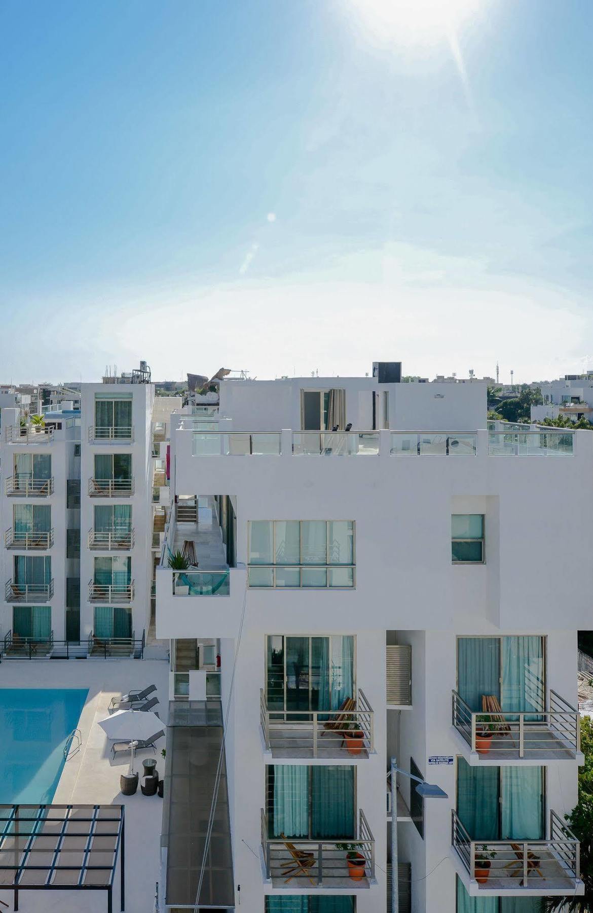 Aparthotel La Playa 3*