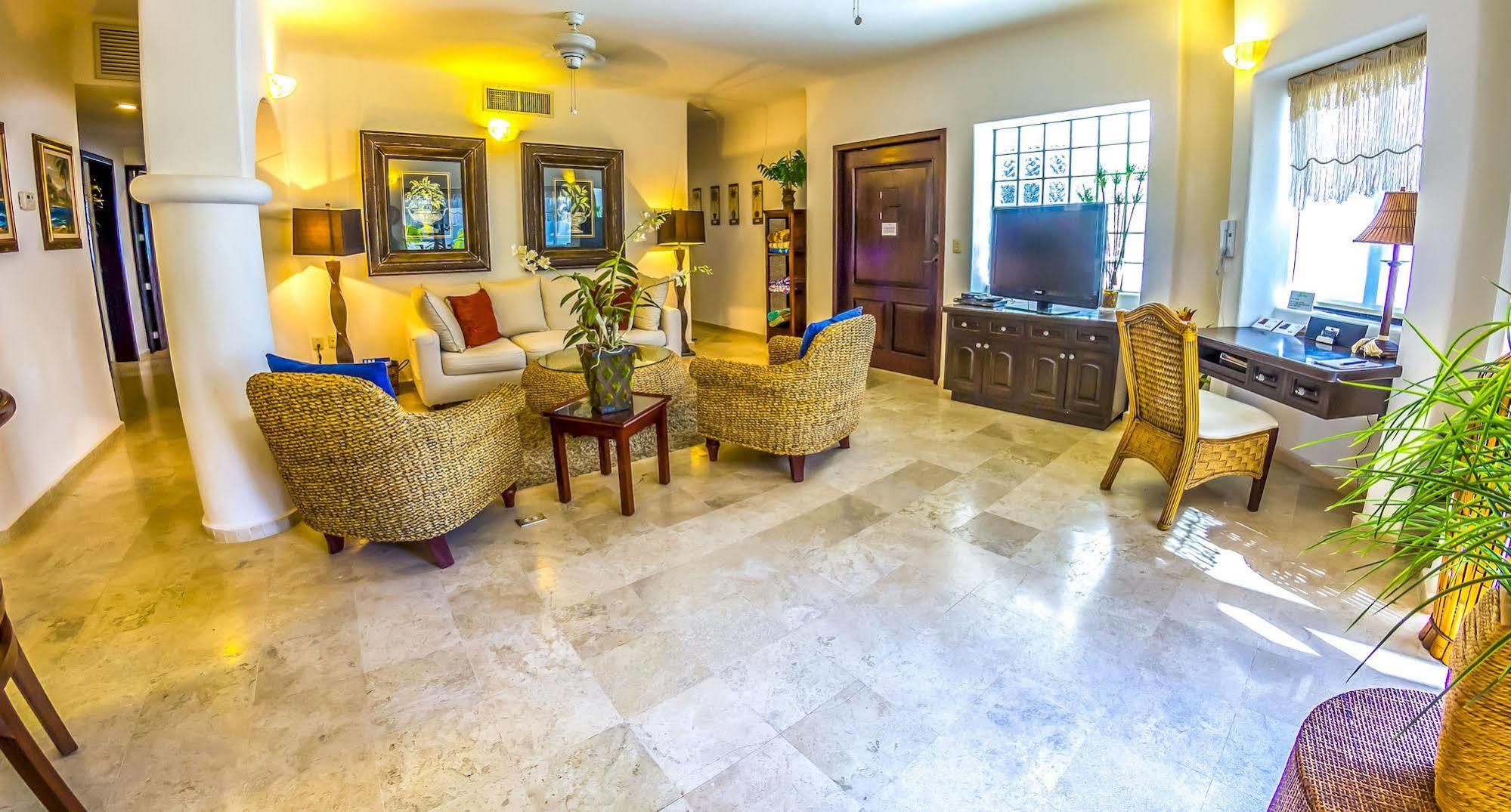 Royal Palms By Bvr Apartment
