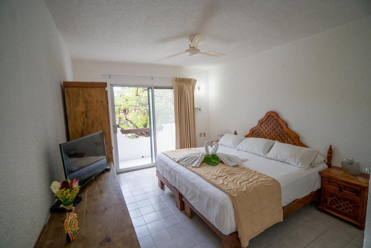 Hotel Ahava 3*