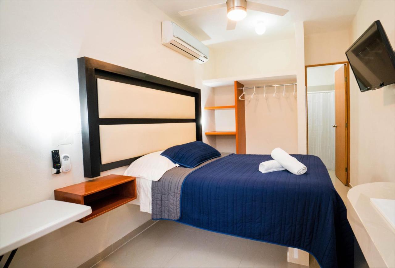 Flamingos Inn 3*