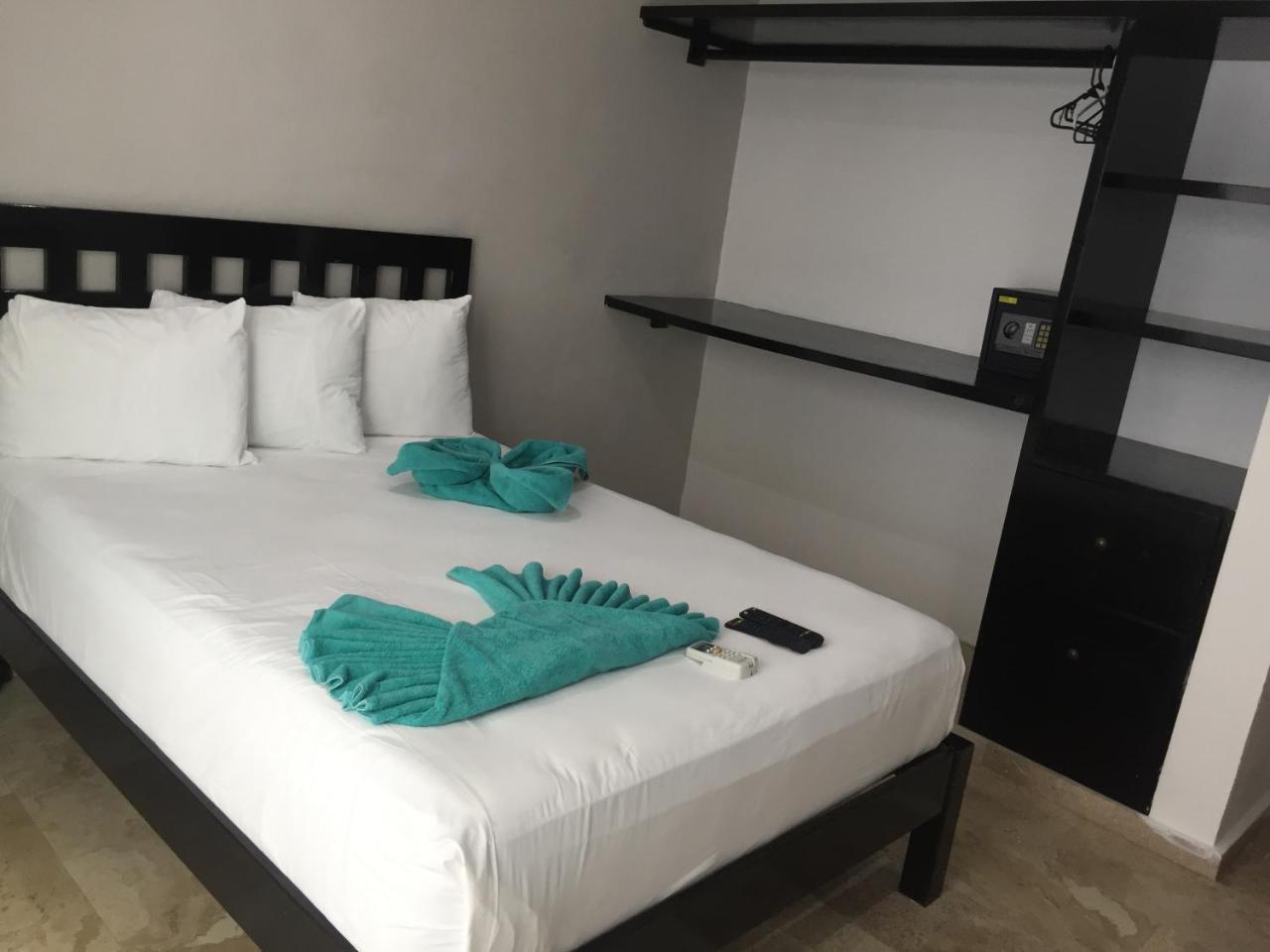 La Playa Aparthotel 3*