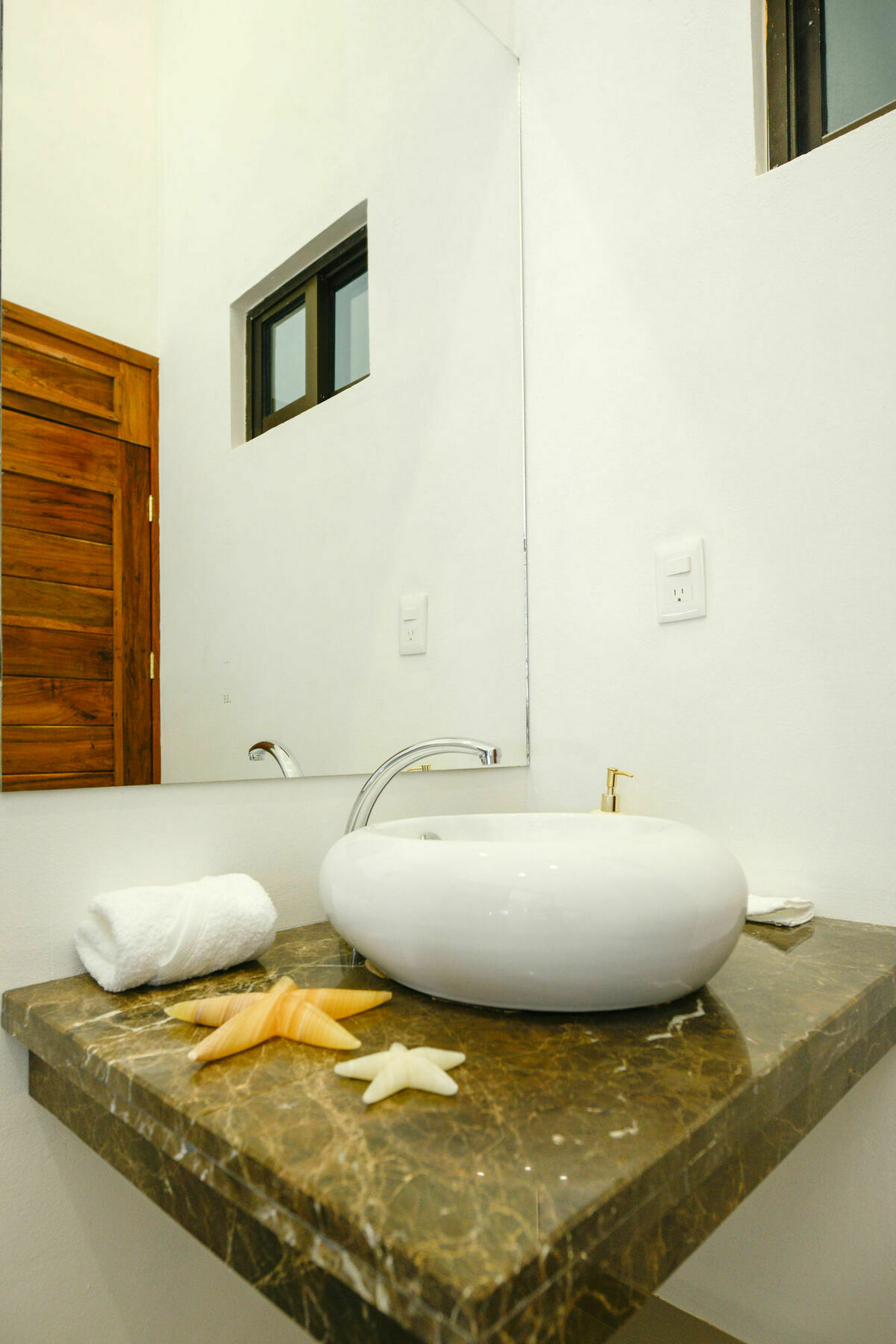 Encantada Aparthotel 3*