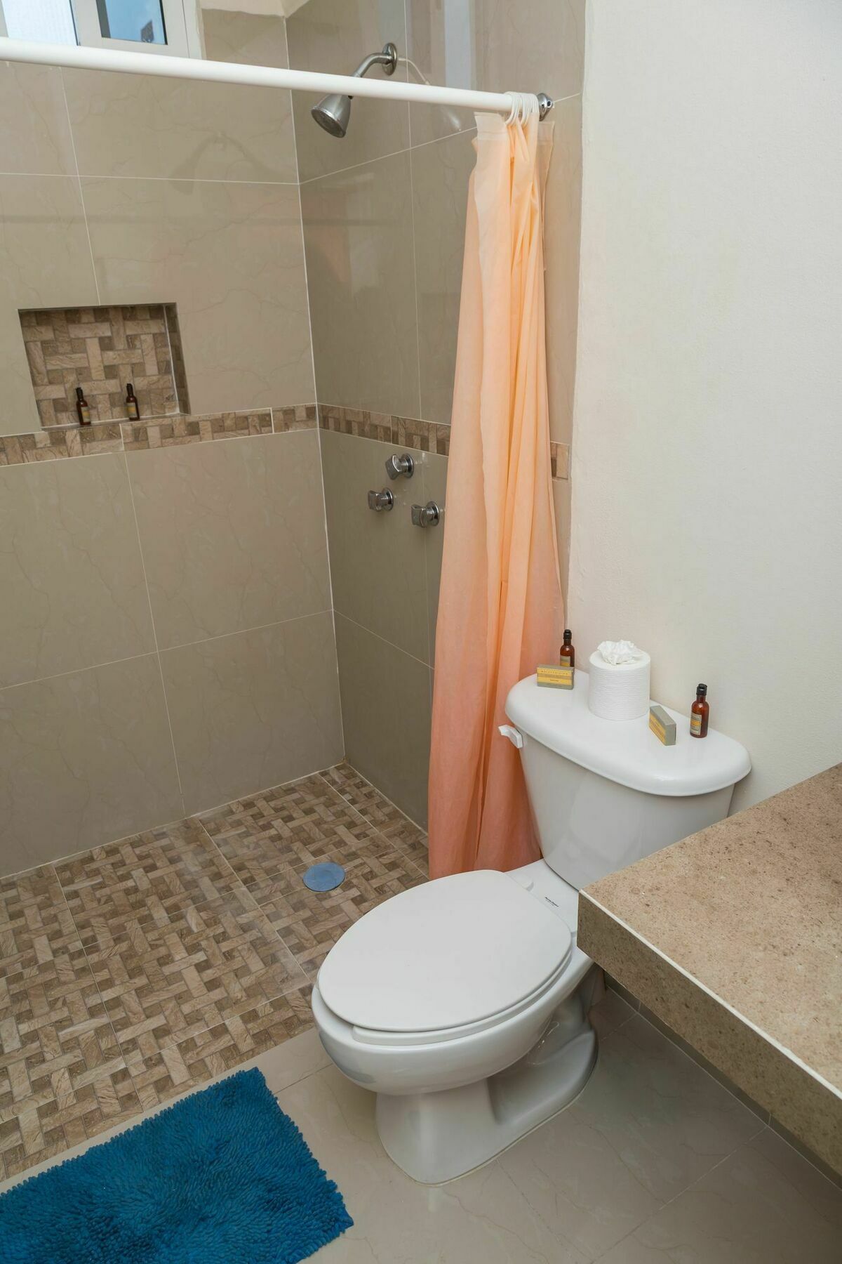 Flamingos Inn 3*