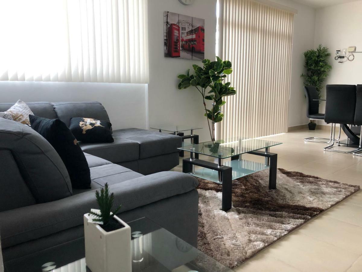 Aparthotel Haus-suites Vacacionales *