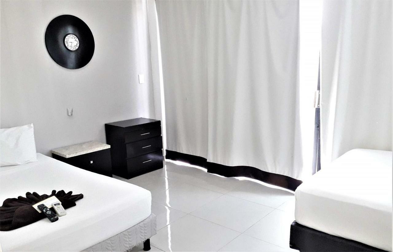 Aparthotel La Playa