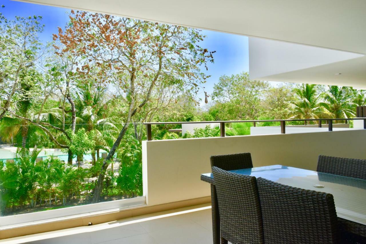 Apartment Family Getaway At Nick Price Residences