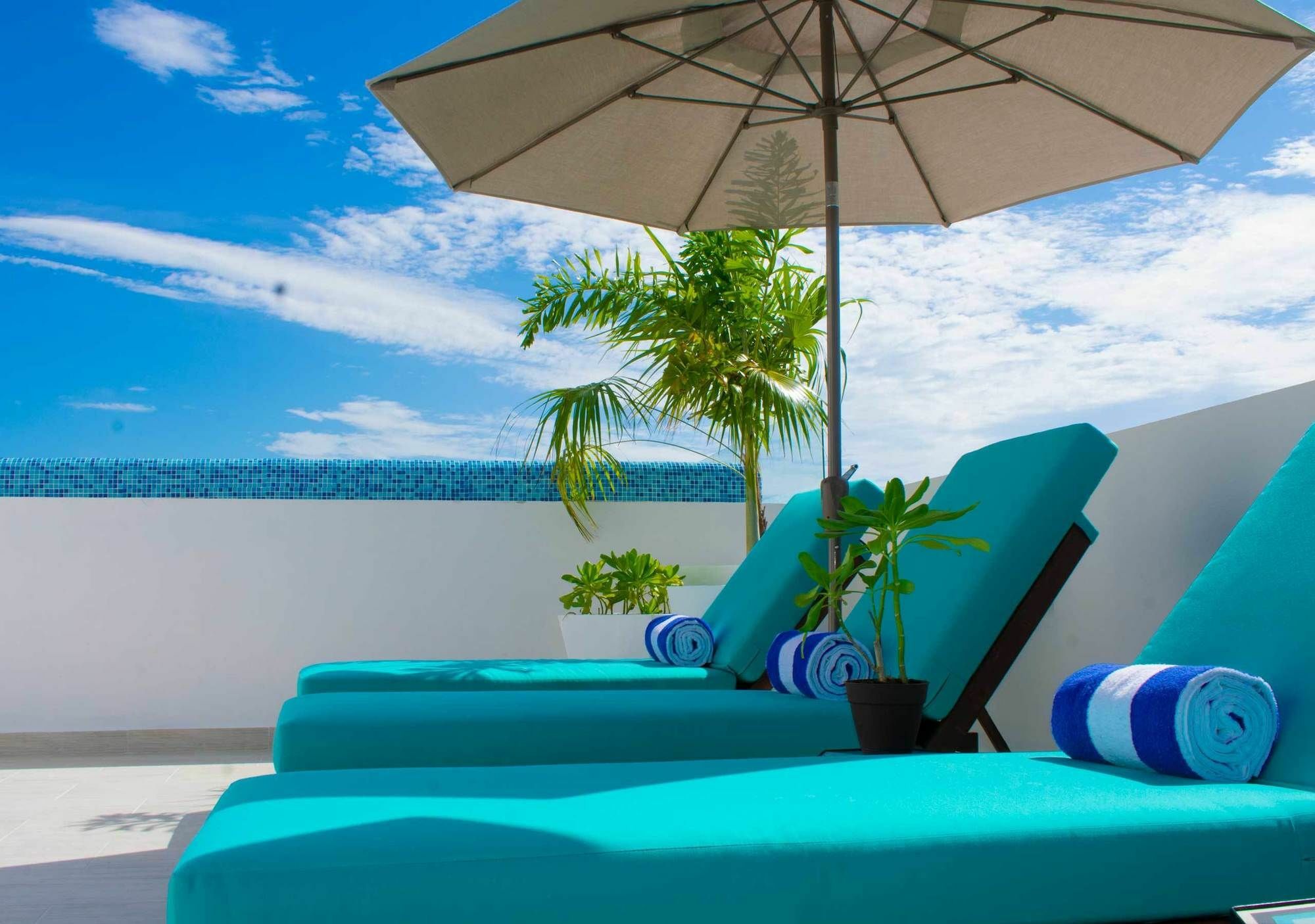 We Express (adults Only) Hotel 3*