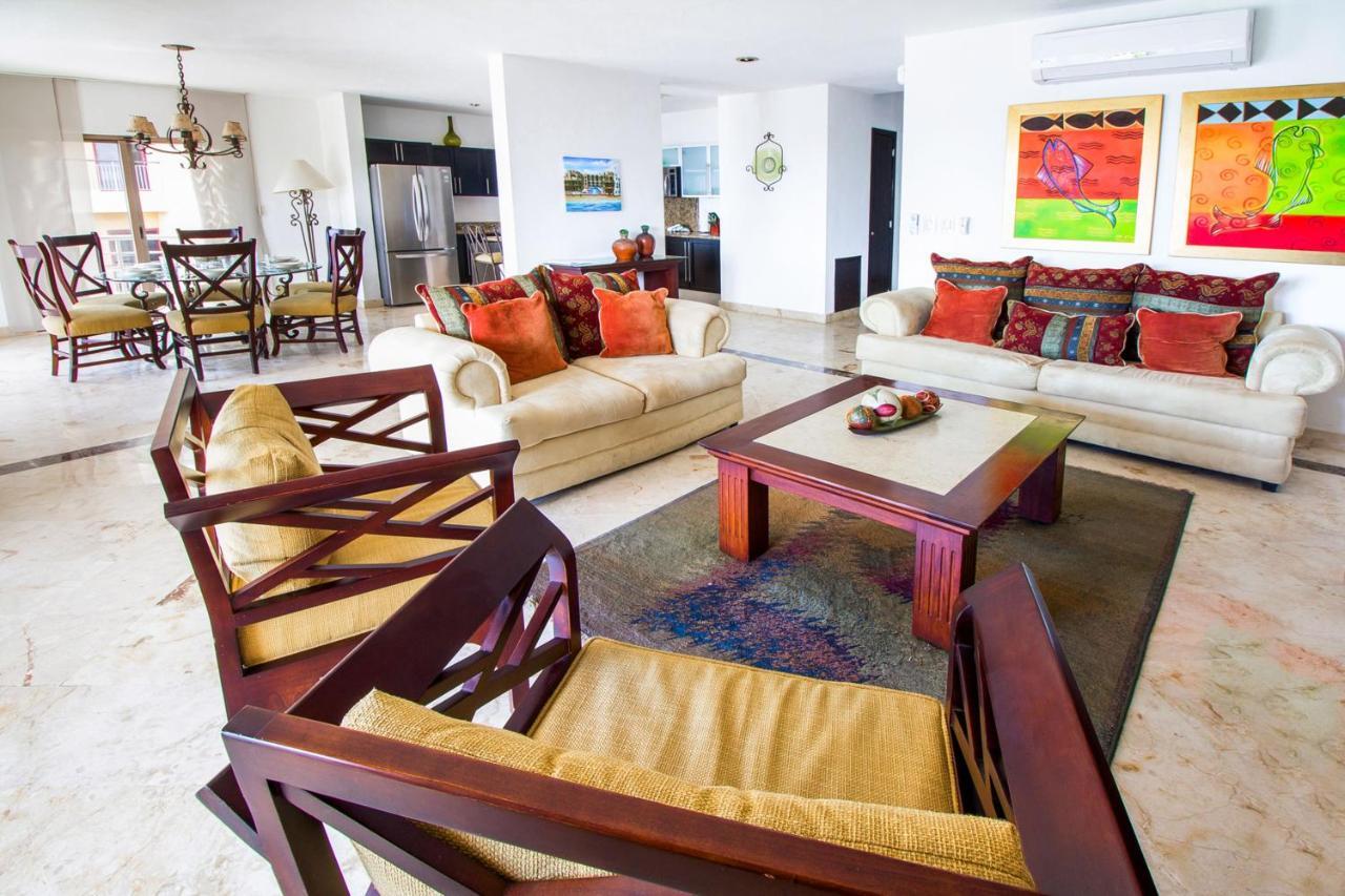 Corto Maltes 205 Ocean Front 2 Bdrs Apt Playa del Carmen